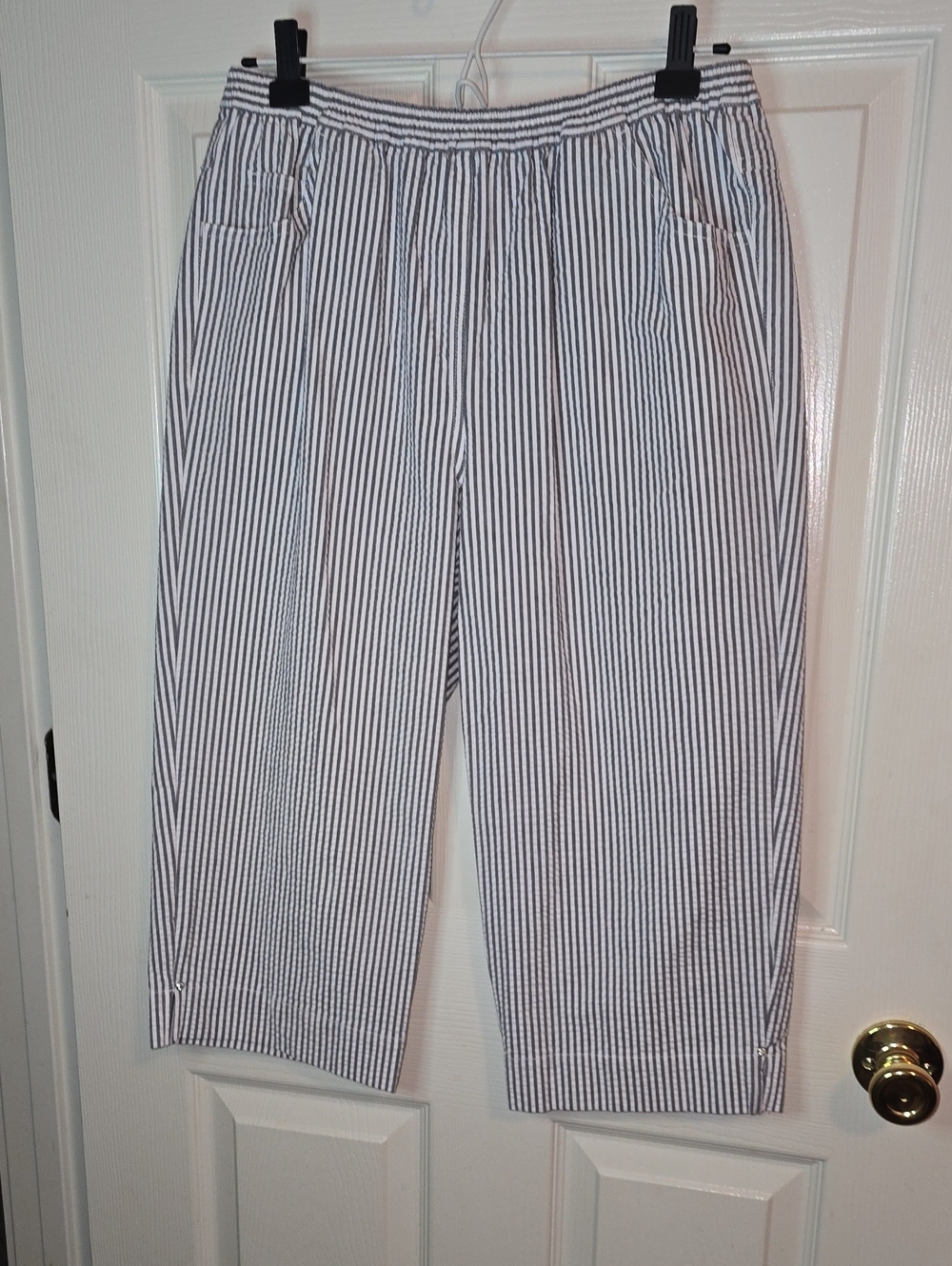 Quacker‎ Factory Black and White Striped Elastic Waist Chinos